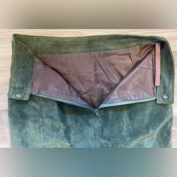 VTG 💣 Suede Skirt - Picture 5 of 7